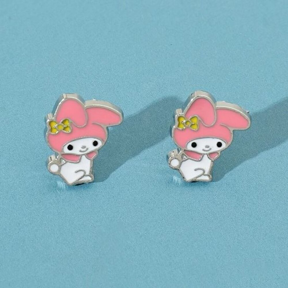 Bundle 2+ items for 30% off Cute Melody Stud Earrings